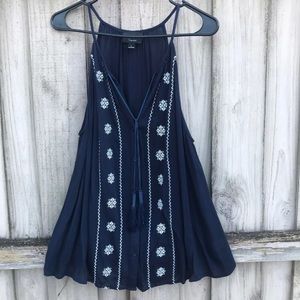 Navy/white embroidered blouse